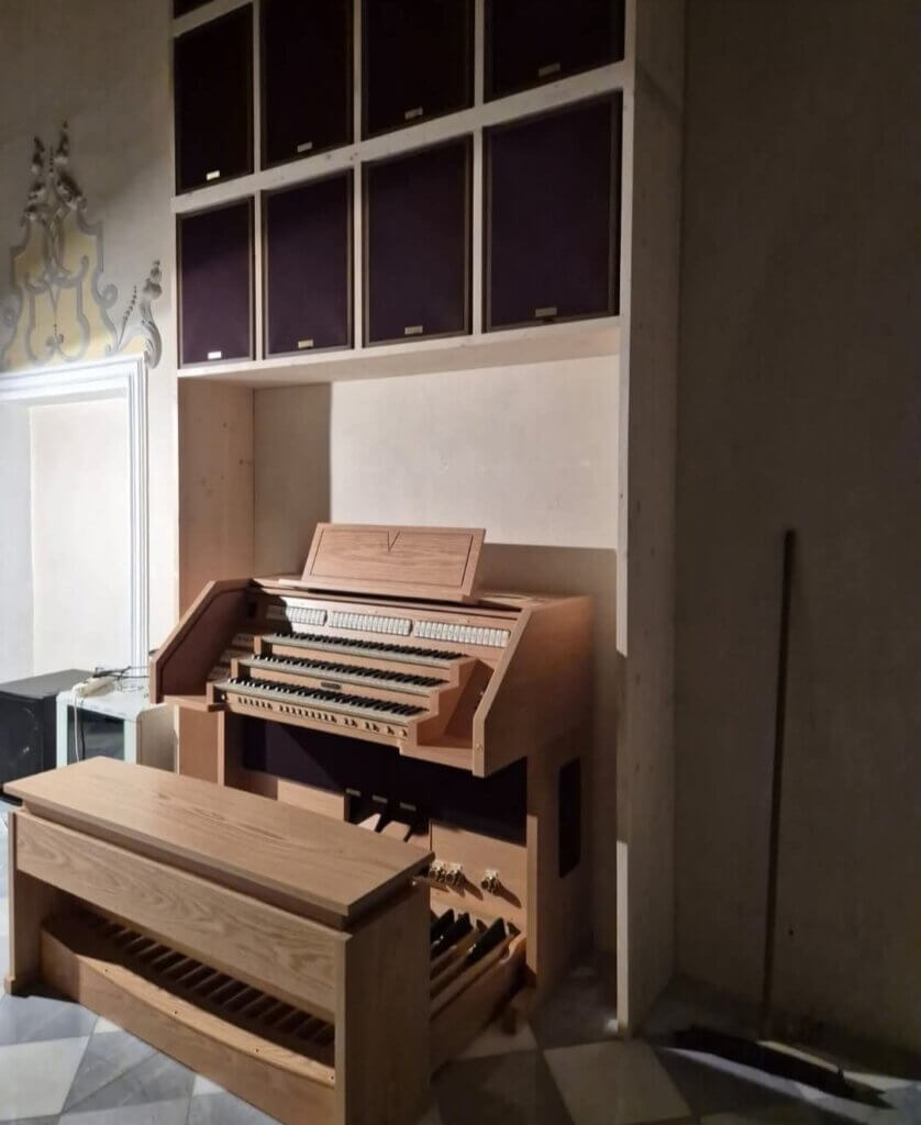 Organy z trzema manuałami – co należy o nich wiedzieć?